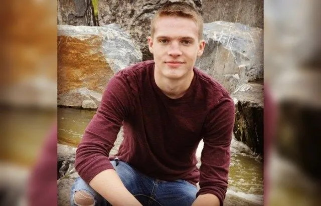 Dustin Wakefield